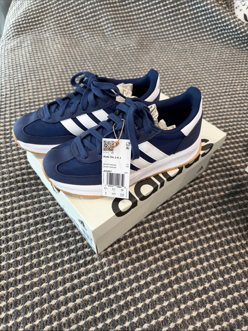 adidas RUN 70s 2.0 Navy & White kid’s Sneakers